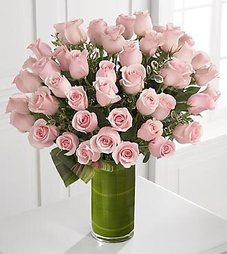 Delighted Luxury Rose Bouquet - 3 dozen