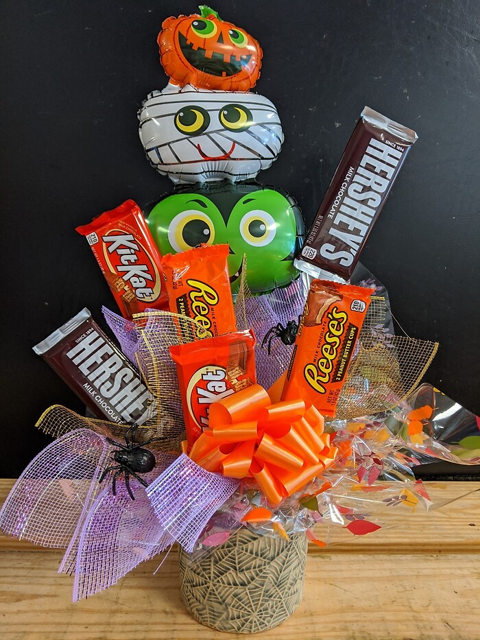 Spooky candy bouquet